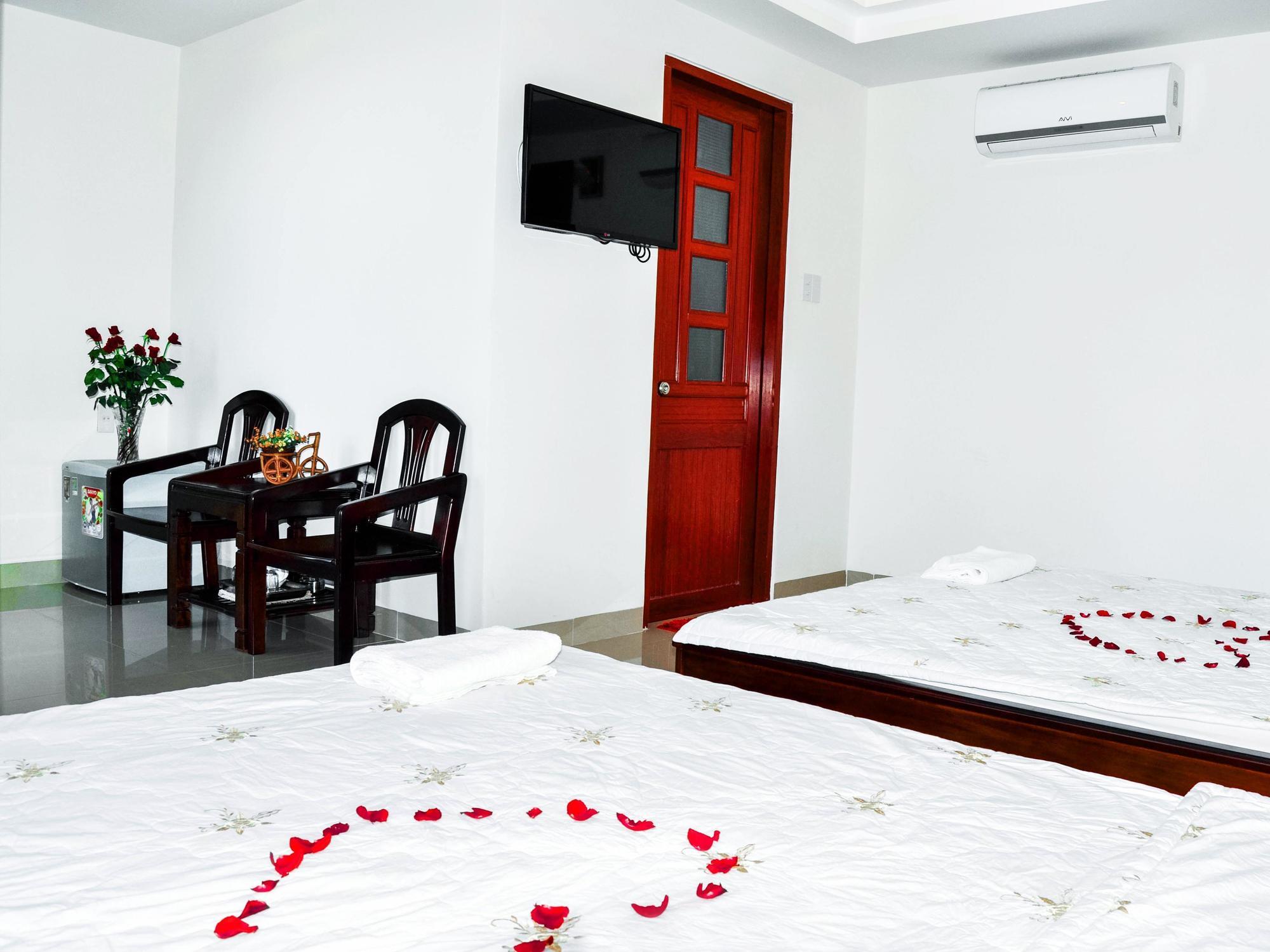 Thien Thanh Hotel - E Dragon ニャチャン エクステリア 写真