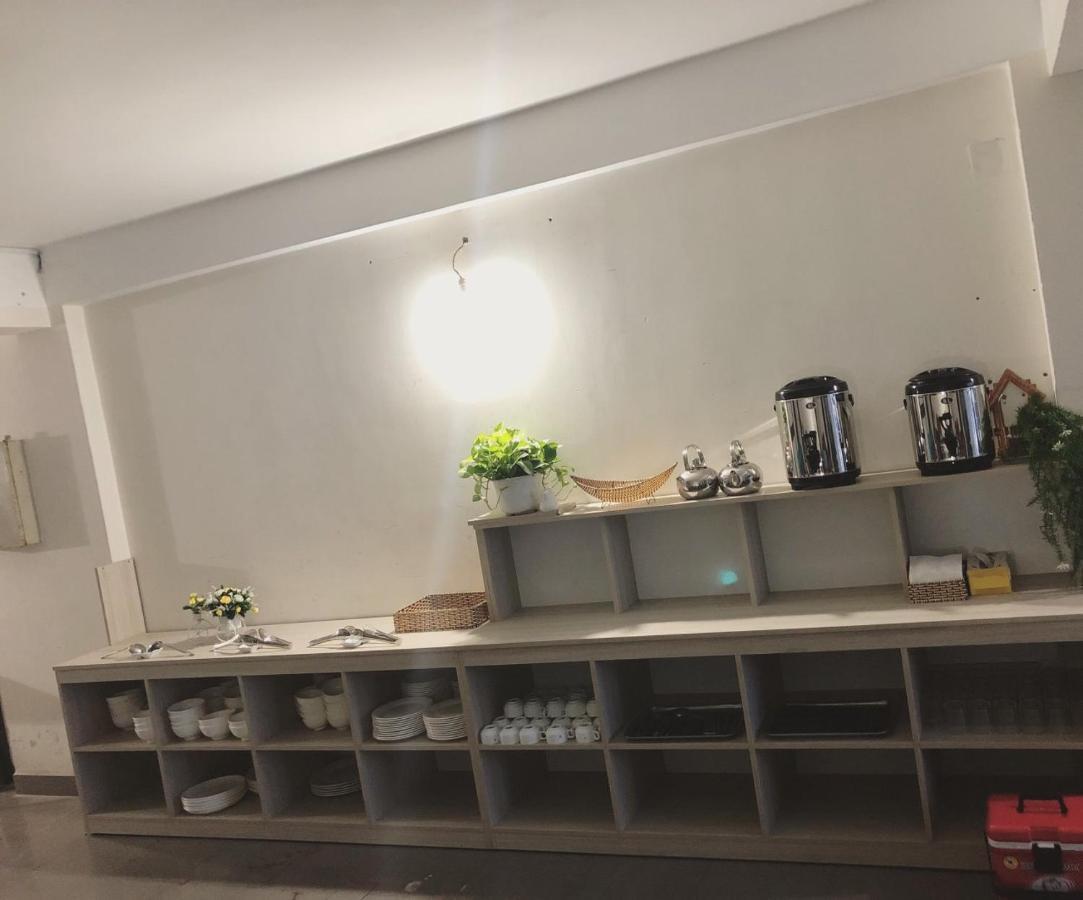 Thien Thanh Hotel - E Dragon ニャチャン エクステリア 写真